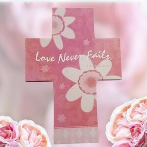 Love Never Fails 1 CORINTHIANS 13:4-8 Art Decor Stand Display